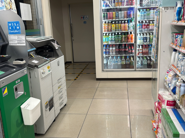 日本のコンビニで「時間が溶けた」外国人が本気で驚く日本のコンビニ事情とは - 世界のニッポン